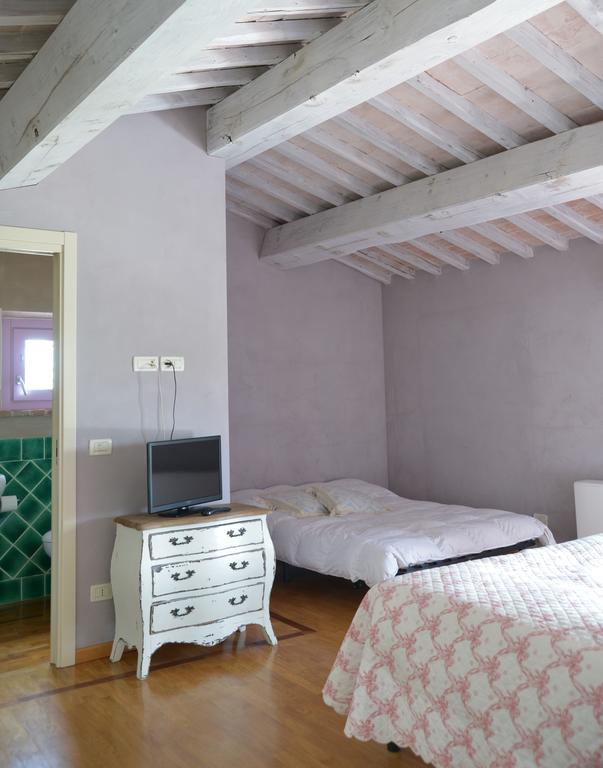 Bed and Breakfast Casa Fontanino Altopascio Exterior foto